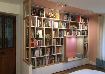 Conception d’une Bibliothèque avec verrière dans Salon de maison à chambéry